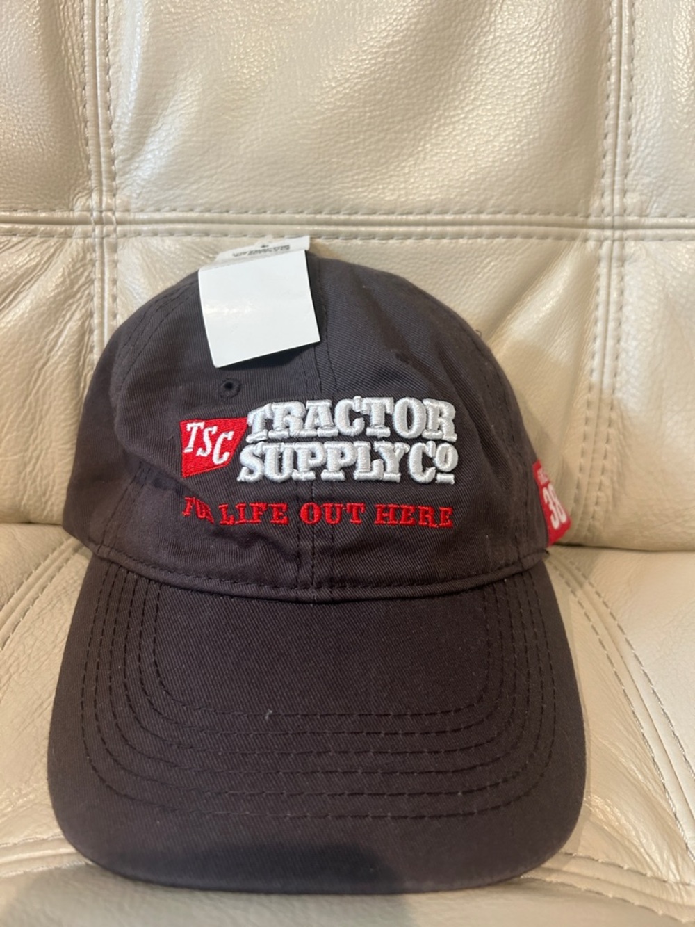 Tractor Supply Co. Men's Black Embroidered Baseball Cap